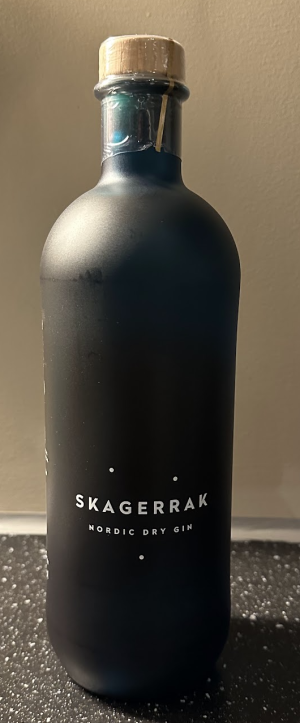 Skagerrak Nordic Dry Gin Bottle
